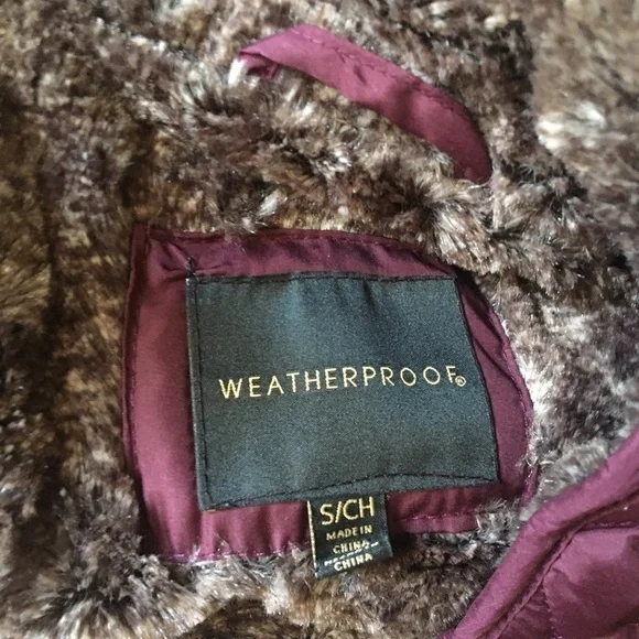 Weatherproof vest - Picture 7 of 7